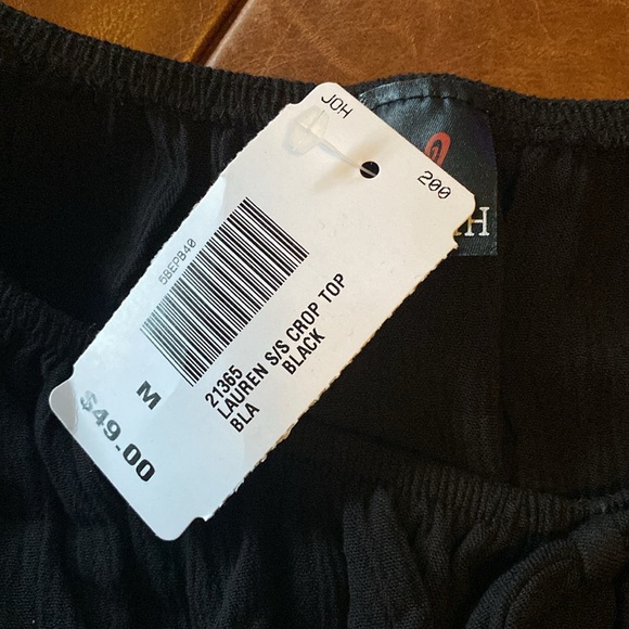 Women’s crop top - Picture 3 of 4